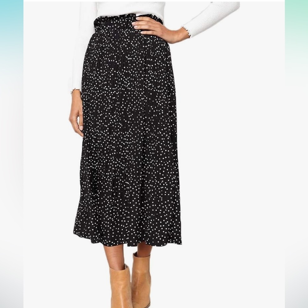 Midi length polka dot skirt